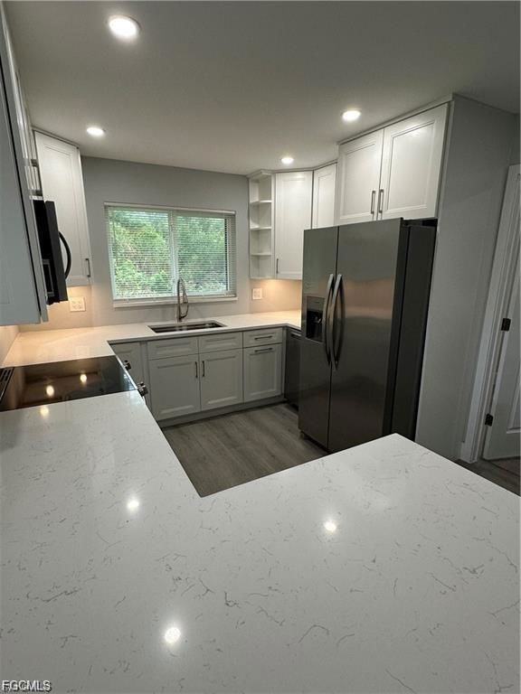 1292 Thompson St - Photo 4 of 8