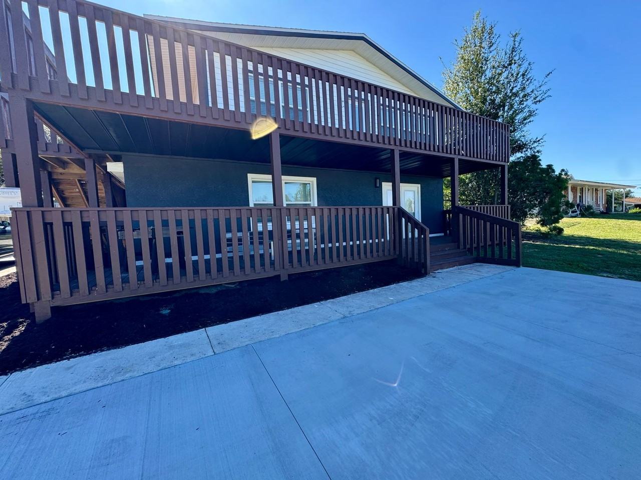 439 Carroll St - Photo 6 of 41