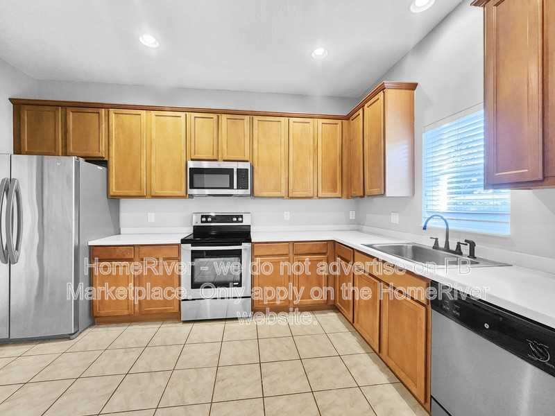 1014 Bella Vista Dr Ne - Photo 5 of 20