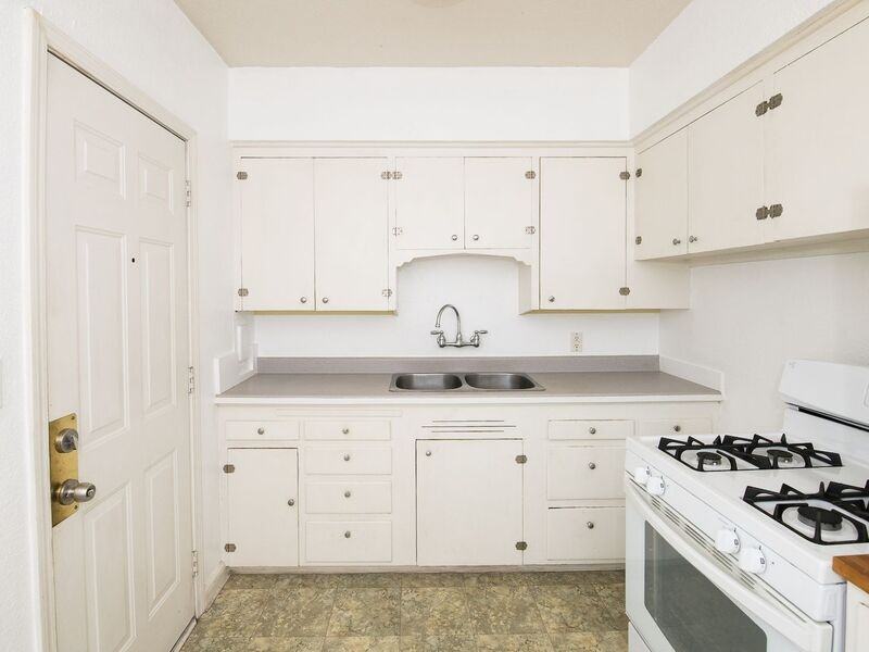 927 Ne Alberta St - Photo 3 of 17