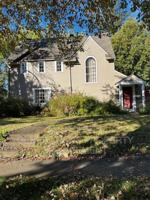 featured image of 572 Sunset View Dr