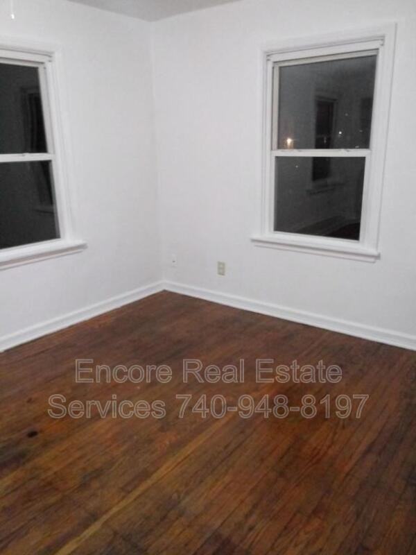 163 Isabelle Road - Photo 3 of 12