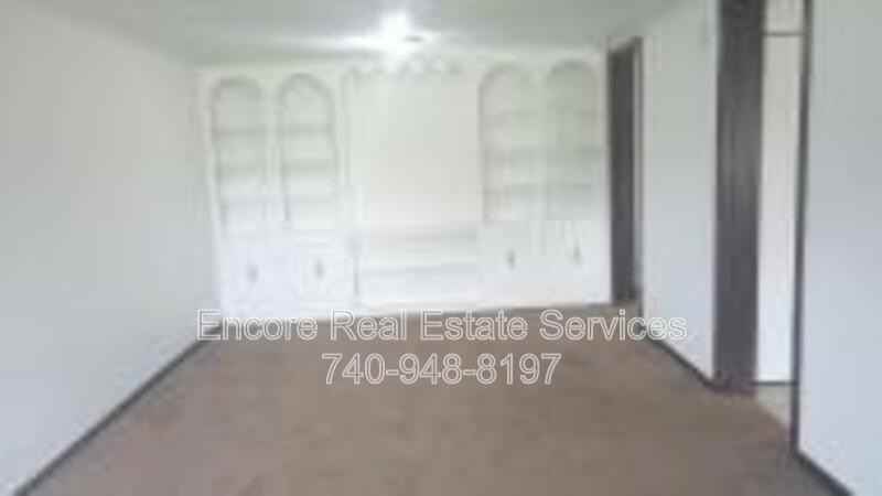 376 N 40th St #35 - Photo 3 of 6