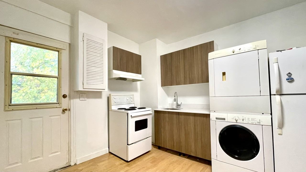 136 Rue Bérard #111 - Photo 5 of 7