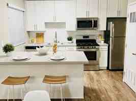 featured image of 120 S Roosevelt Ave