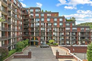 featured image of 50 E Hartsdale Ave