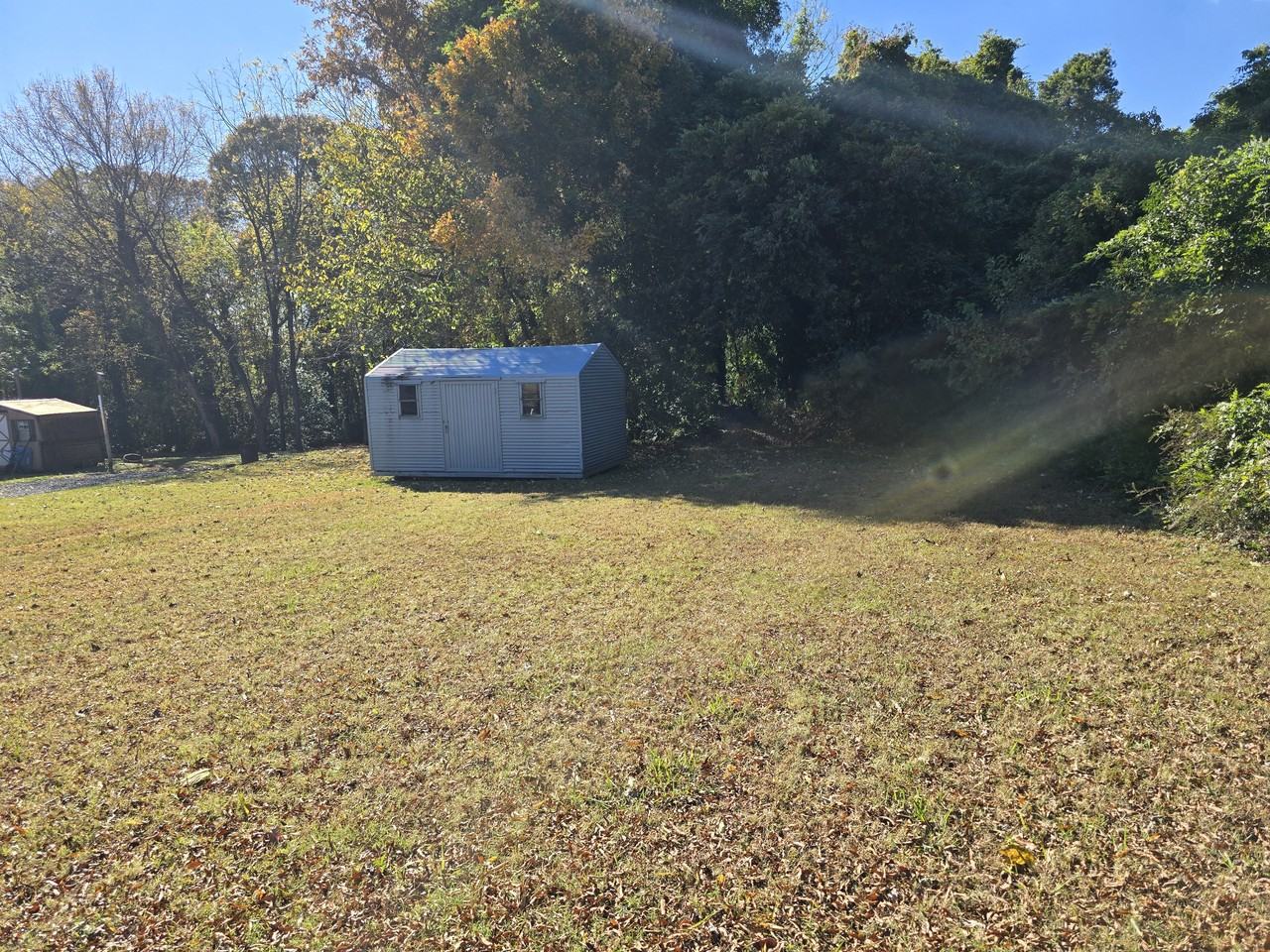 404 Oakgrove Dr - Photo 6 of 15