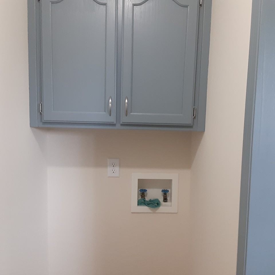 236 N Foster Ave #NA - Photo 2 of 17