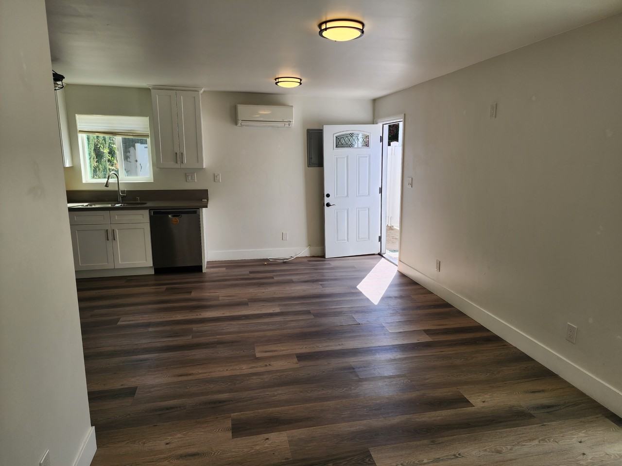 19113 Bessemer St #NA - Photo 4 of 9