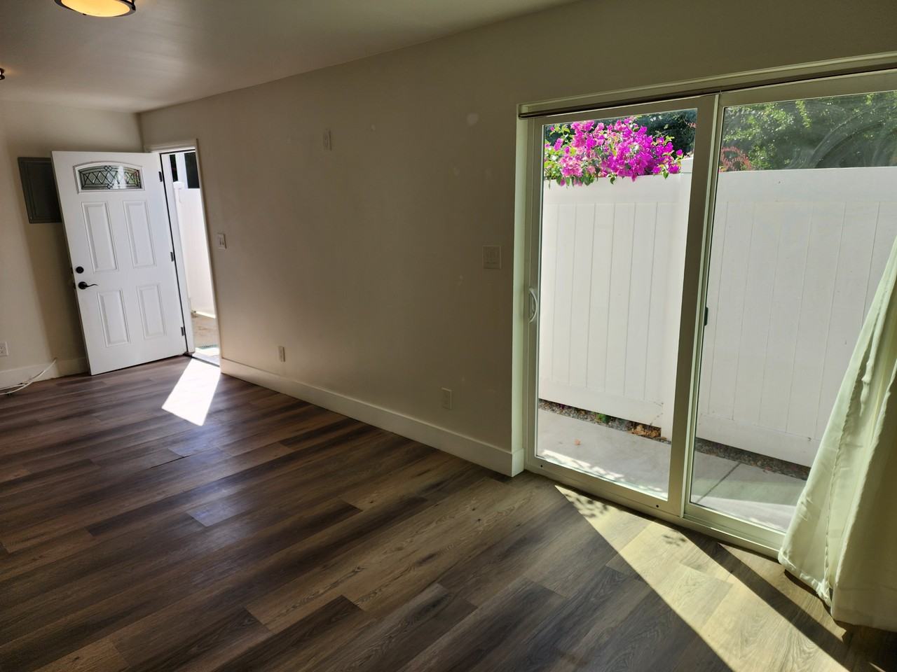 19113 Bessemer St #NA - Photo 6 of 9