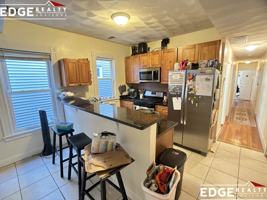 featured image of 8 Carmel St #2