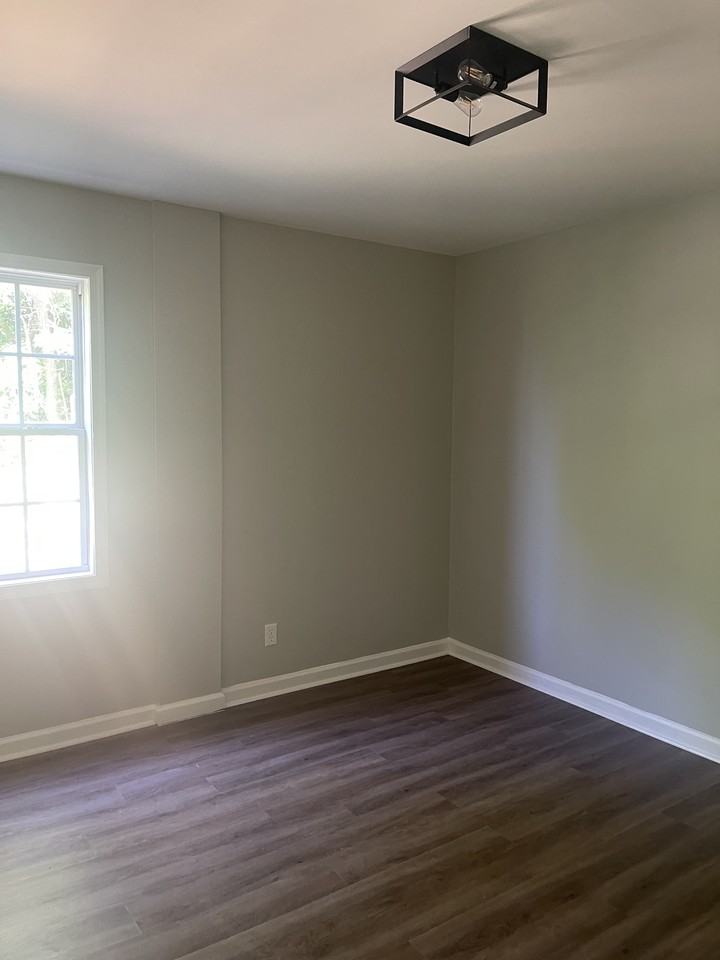 3223 Summit Ave #A - Photo 4 of 13