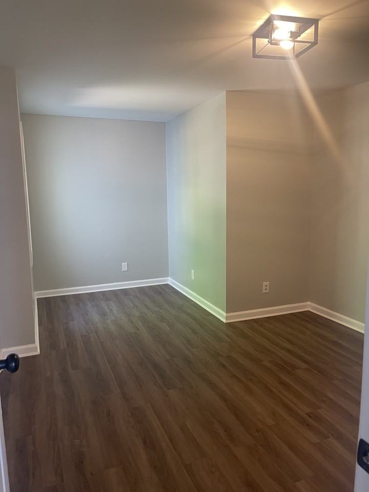 3223 Summit Ave #A - Photo 6 of 13