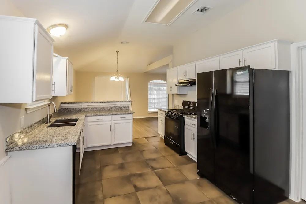 2612 Hill Street Cv #NA - Photo 2 of 7