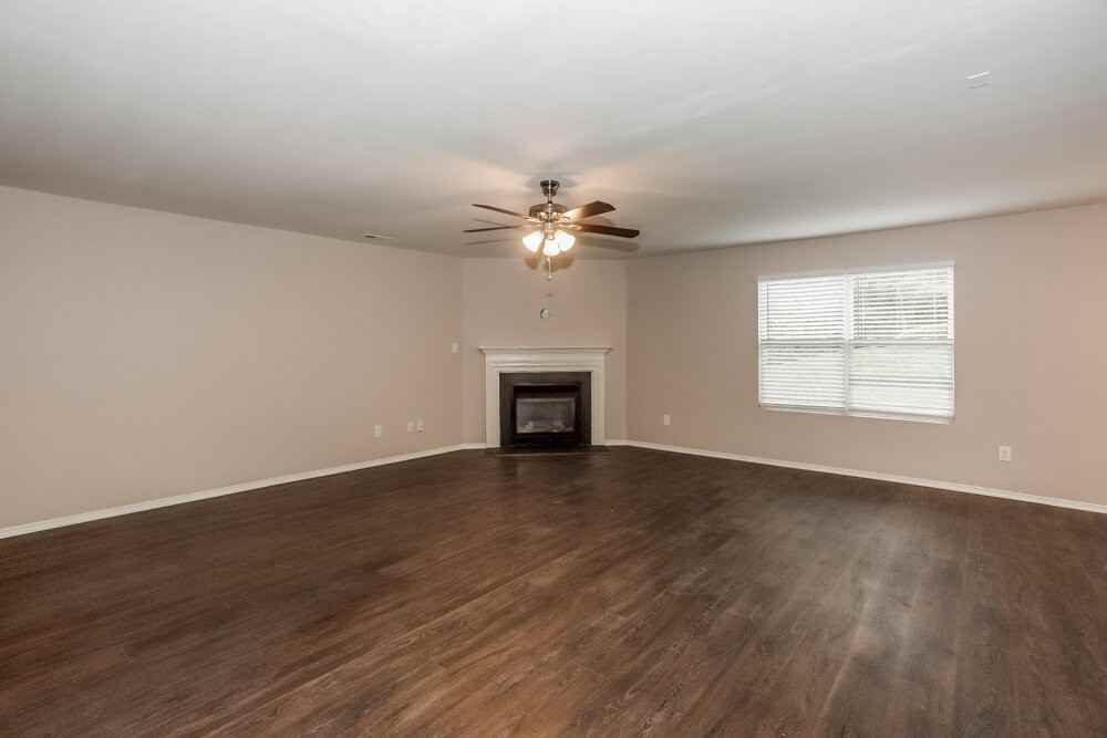 6545 Ziegler Ln - Photo 7 of 17