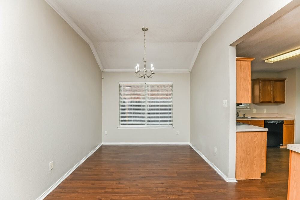 825 Mesa Vista Dr - Photo 6 of 16