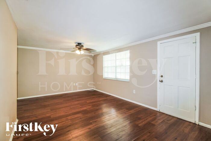 4125 Woodsville Dr - Photo 3 of 16