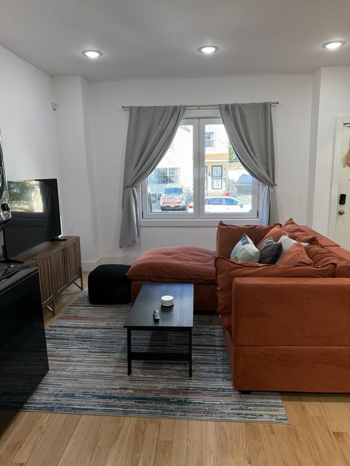 492 South 20th Street #1 - Photo 5 of 15