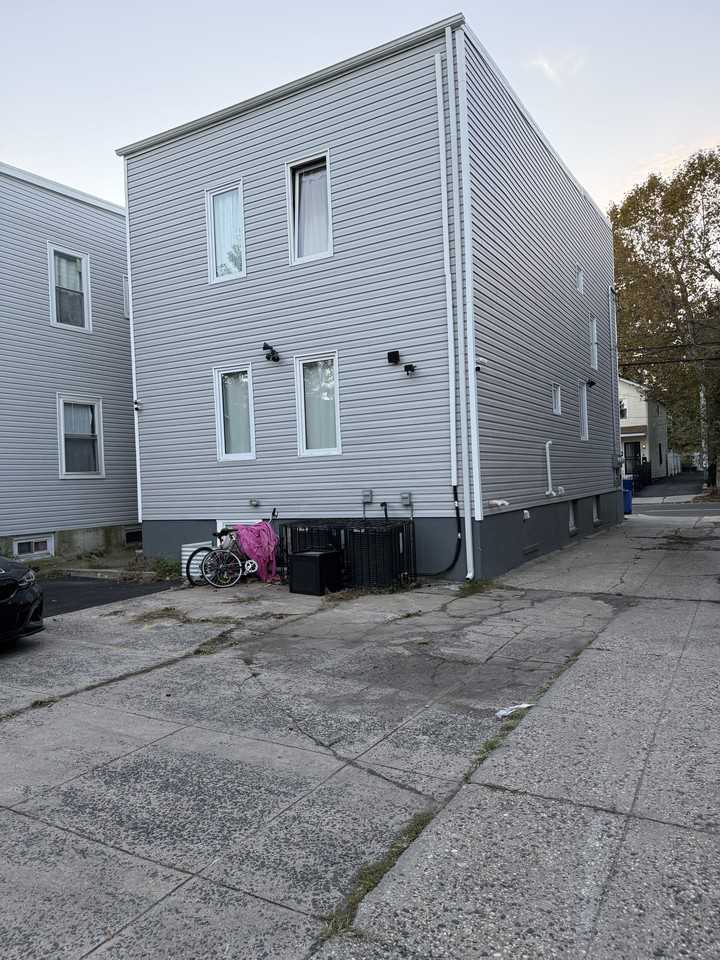 492 South 20th Street #1 - Photo 7 of 19