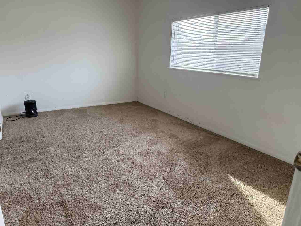 3550 Southeast 130th Avenue #2 - Photo 5 of 8