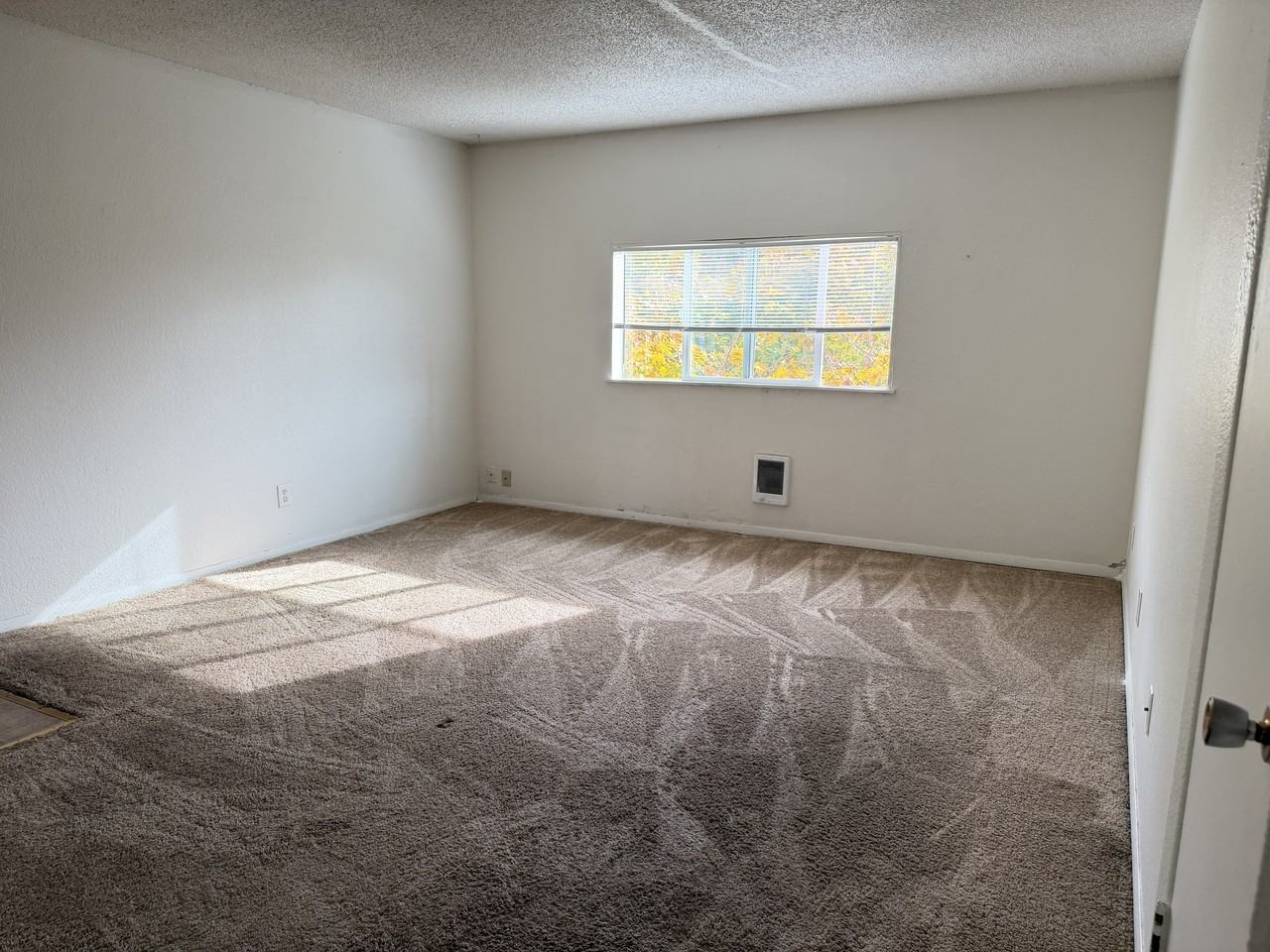 3550 Southeast 130th Avenue #2 - Photo 6 of 8