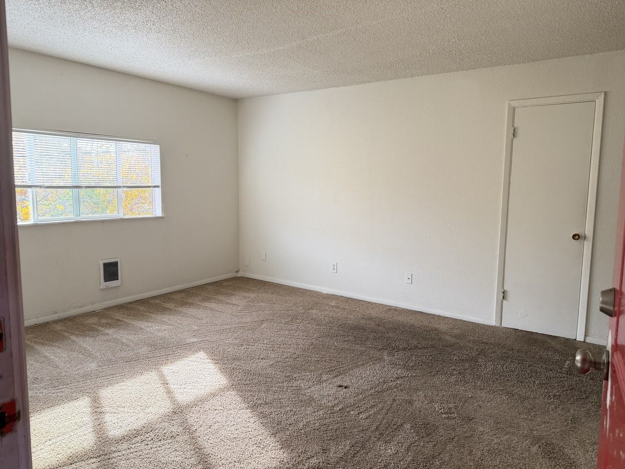 3550 Southeast 130th Avenue #2 - Photo 7 of 8