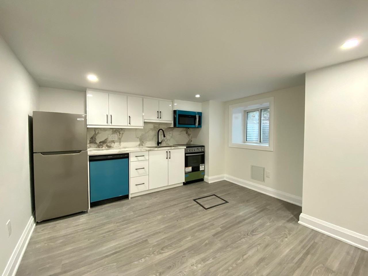 19 Lesmount Avenue #B - Photo 2 of 13