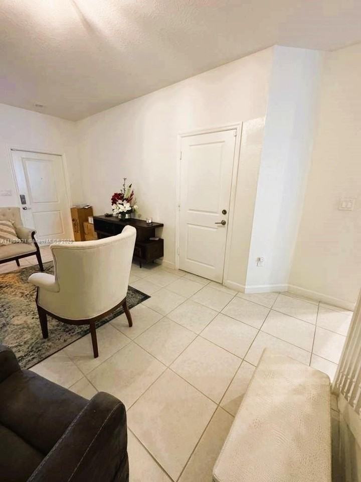 13158 Sw 233rd St - Photo 2 of 41