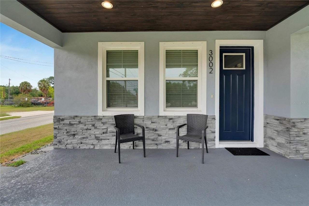 3002 E 38th Ave - Photo 4 of 43