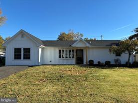 240 Goldenridge Dr - Photo 1 of 1