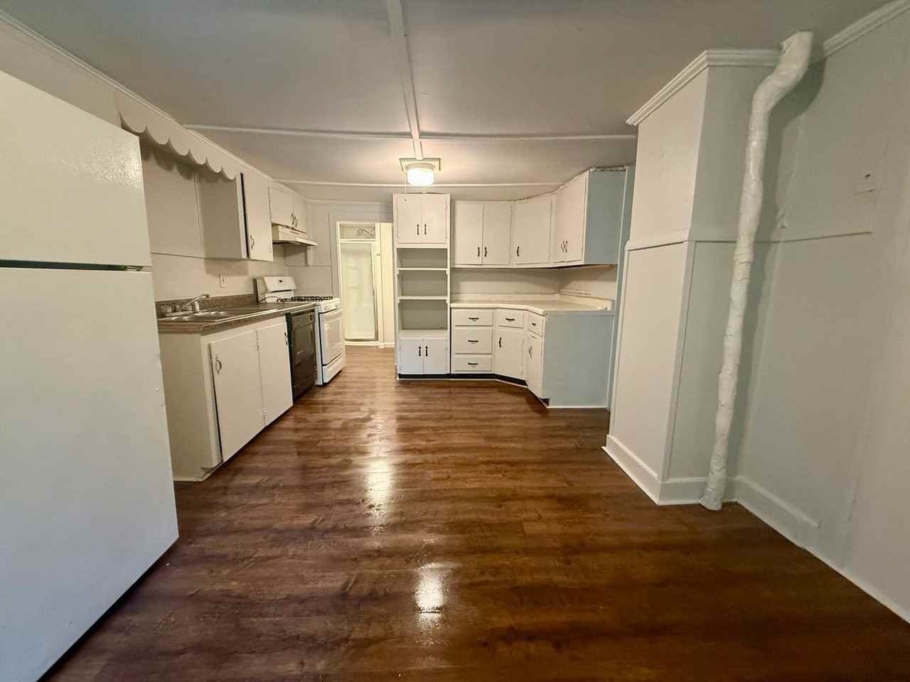 1244 Dalton Ave - Photo 2 of 6