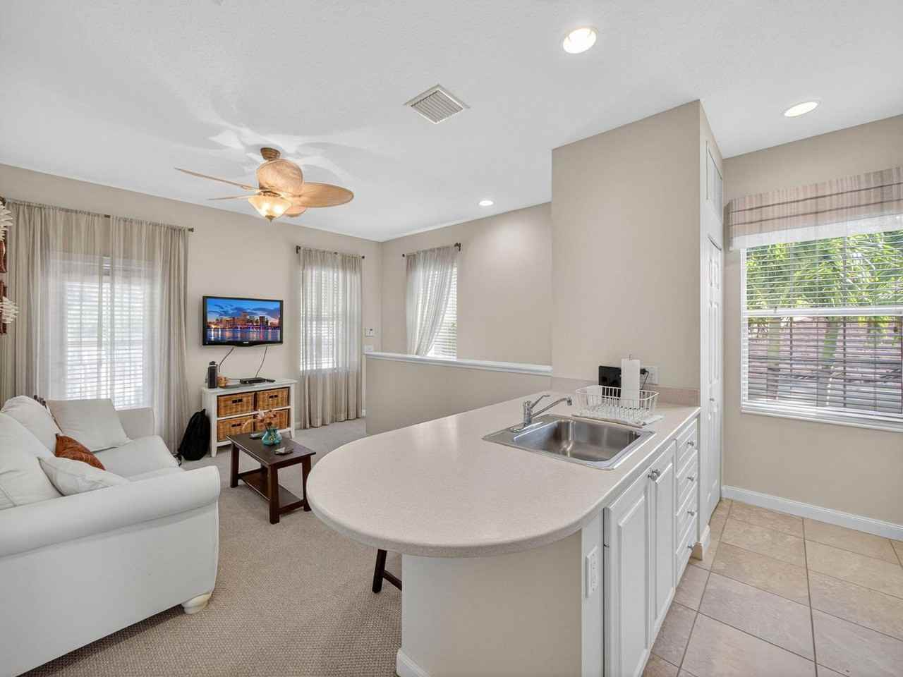 1833 Dakota Drive - Photo 2 of 15