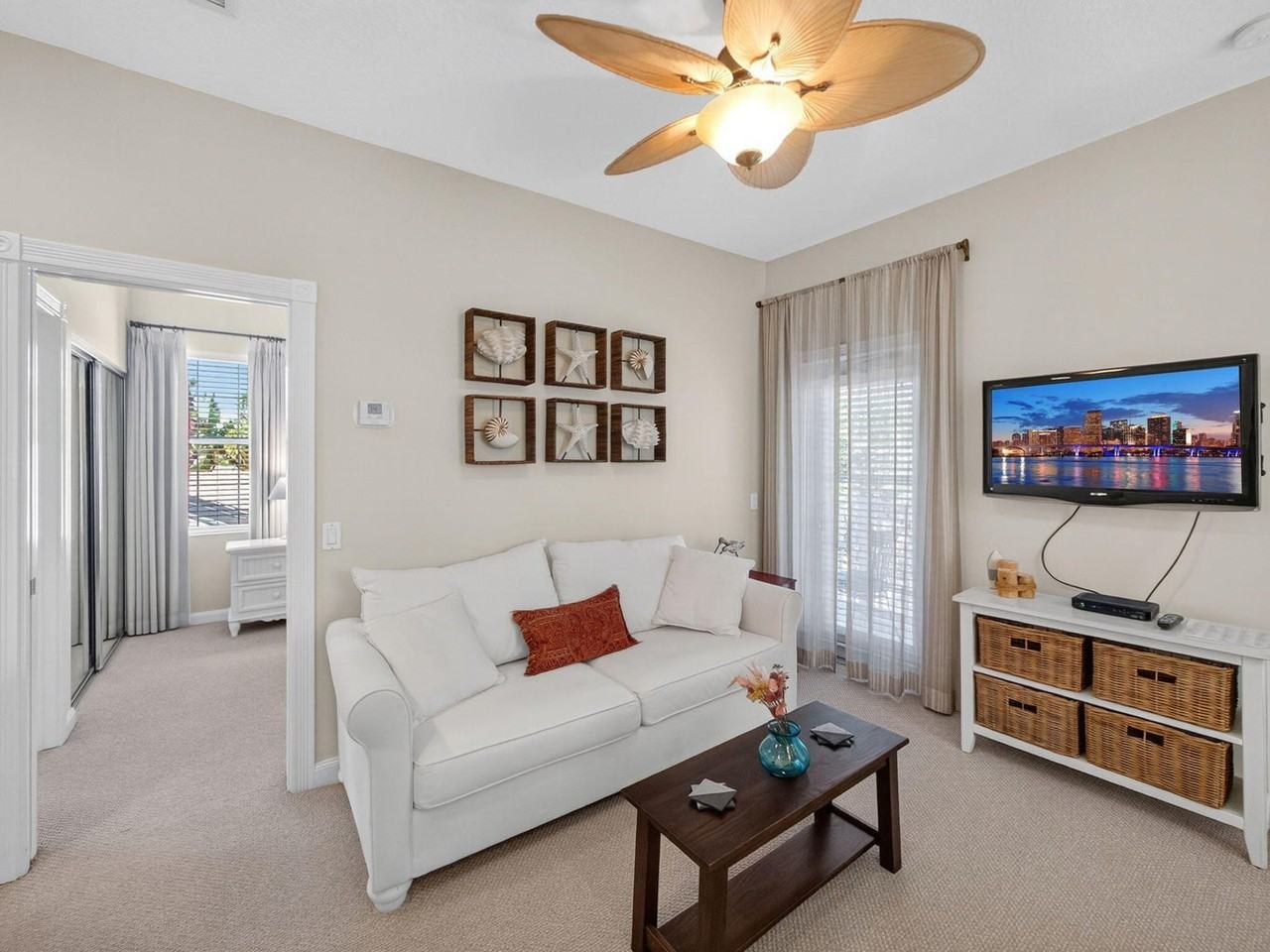 1833 Dakota Drive - Photo 5 of 15