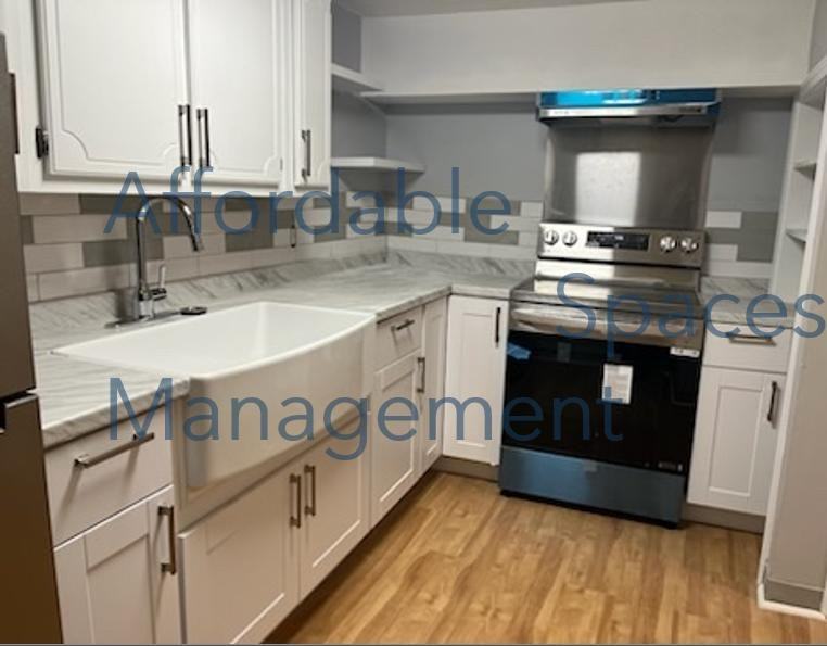 773 All Inclusive - Downing St - Photo 2 of 6