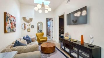 featured image of 604 Baronne St