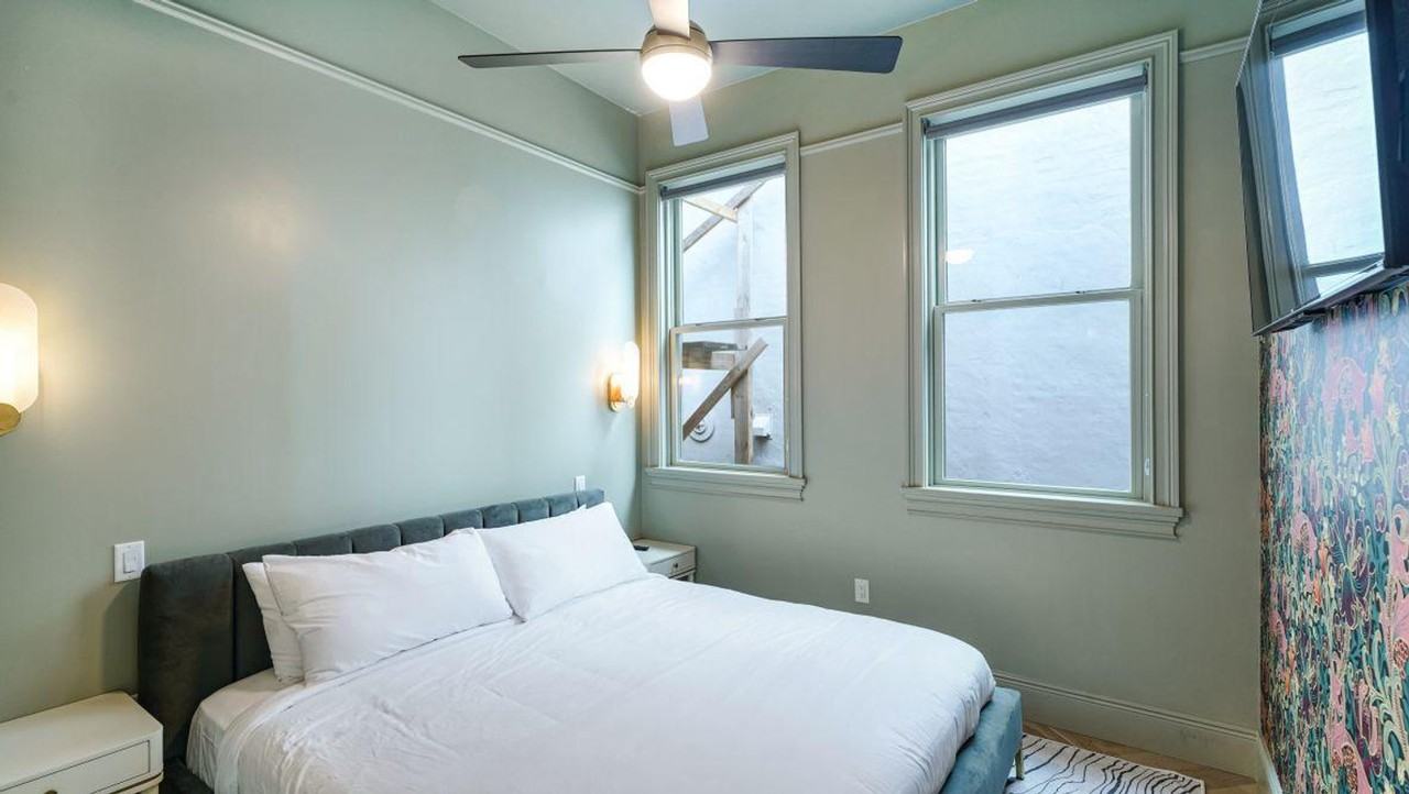 604 Baronne Street - Photo 5 of 61