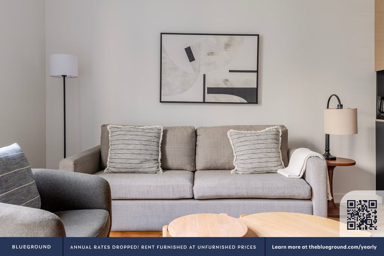 350 Chastain Pl #2055 - Photo 4 of 26