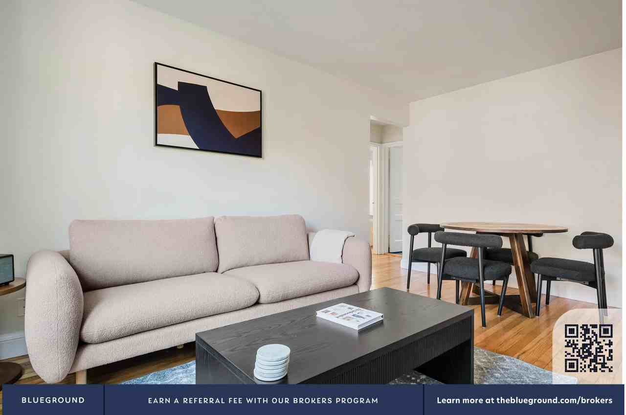 270 Harvard St #1274 - Photo 4 of 41