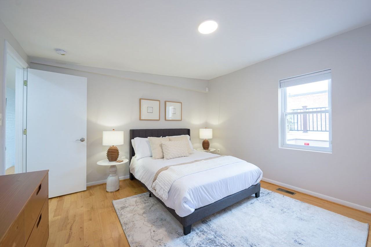 1125 D St Ne #1023956P - Photo 7 of 11