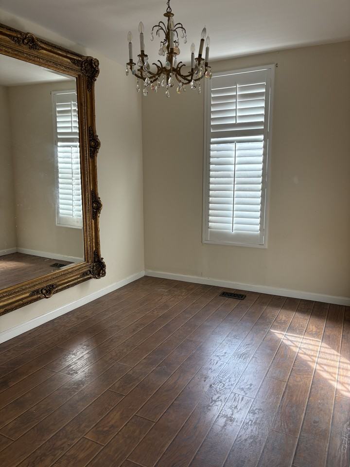 139 Lake Avenue - Photo 3 of 10