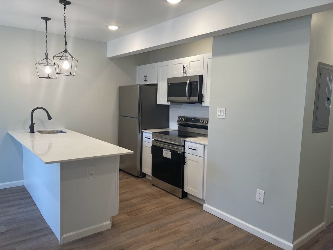 1909 W Chew St #7 - Photo 6 of 17