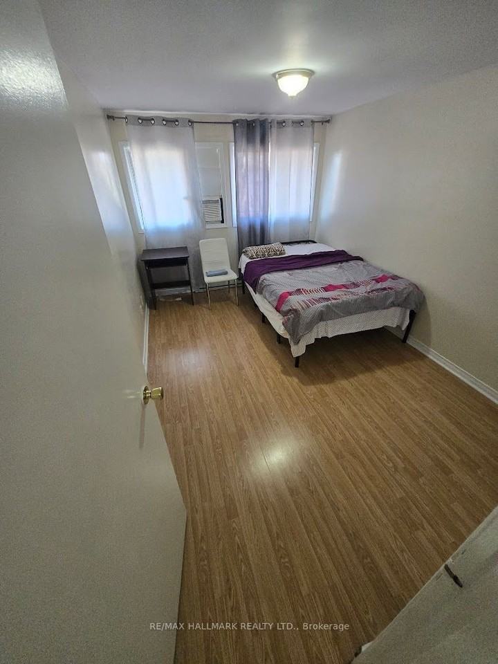 39 John Cabot Way - Photo 6 of 10