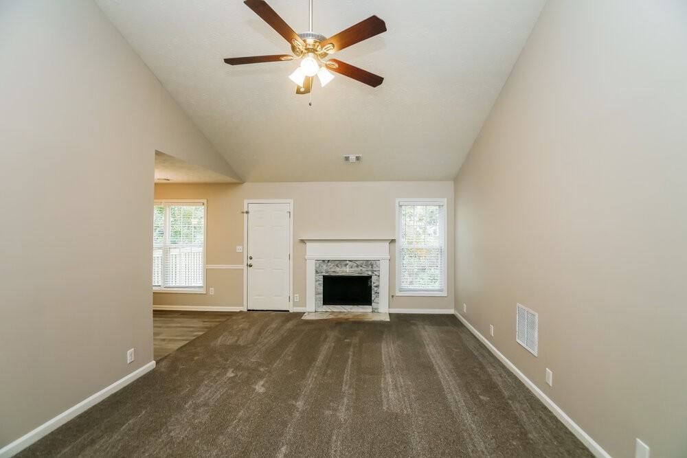 341 Oak Vista Ct - Photo 4 of 17