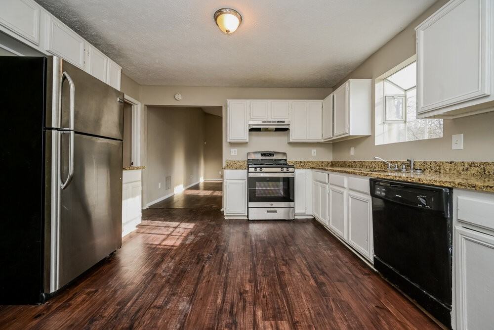 3898 Conley Downs Ln - Photo 7 of 18