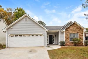 featured image of 3615 Clubside Walk Nw