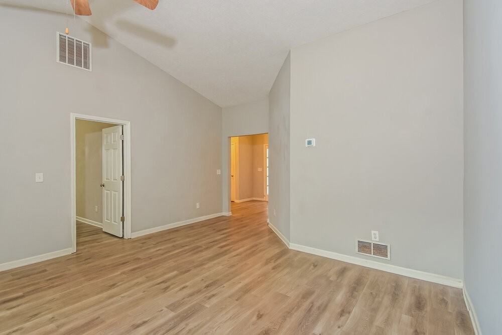 3615 Clubside Walk Nw - Photo 5 of 16