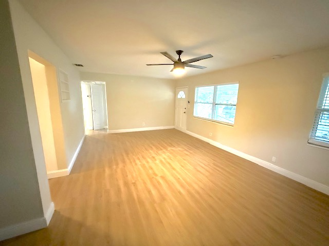 1471 Park Street - Photo 4 of 22