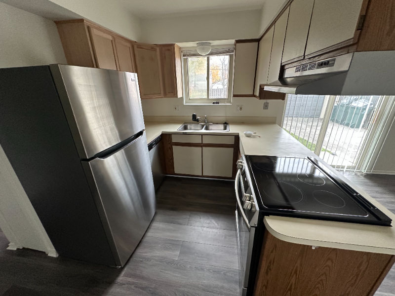 31621 Couchez Street #31625 - Photo 5 of 12