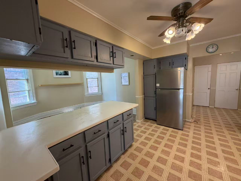 1920 Middle St - Photo 5 of 17