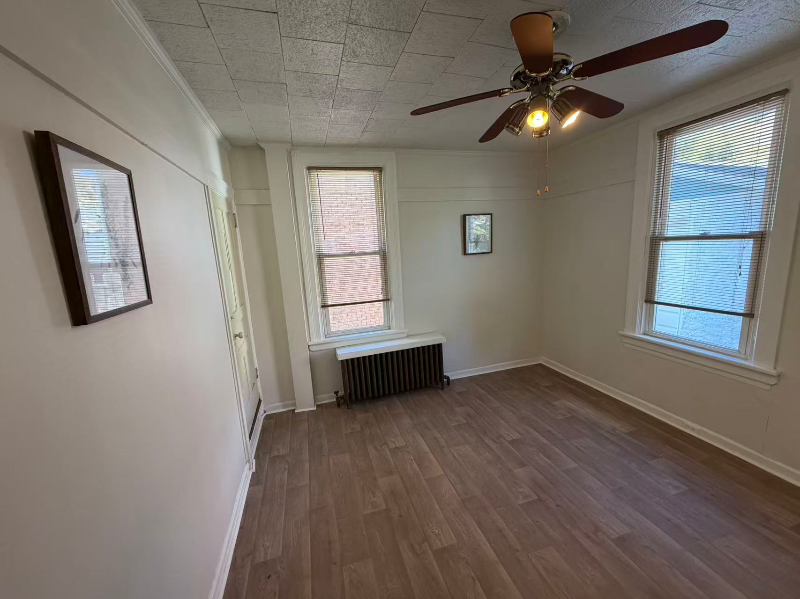 1920 Middle St - Photo 7 of 17